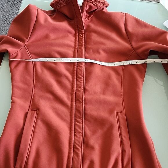 Patagonia Jacket - Picture 10 of 12